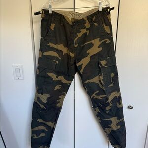 Carhartt WIP Black and Brown Cargo Pants